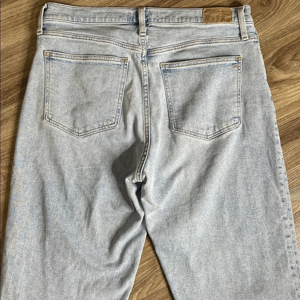 Madewell The Perfect Vintage Straight Jean Size: 32
